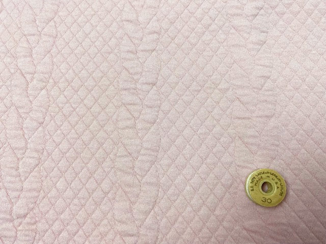 縄編み柄キルトニット スモーキーピンク