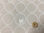 猫とタンバリン柄ジャガードキルトニット バニラ